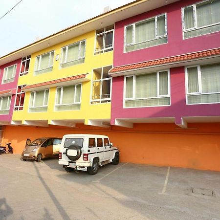 Mmr Holiday Inn Ooty Dış mekan fotoğraf